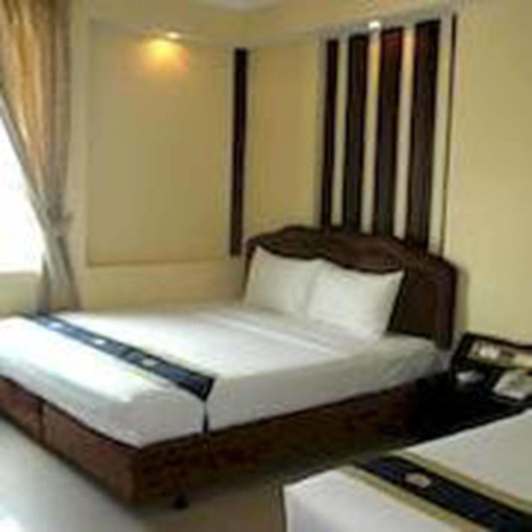 فندق بنوم بنهفي  فندق إيه 1  المظهر الخارجي الصورة